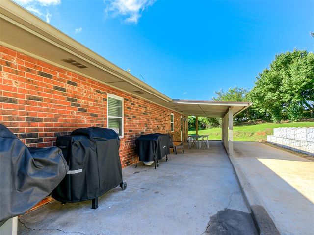 3605 Oakwood Drive, Choctaw, OK 73020