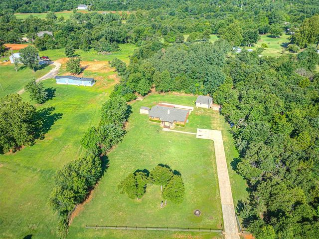 3605 Oakwood Drive, Choctaw, OK 73020