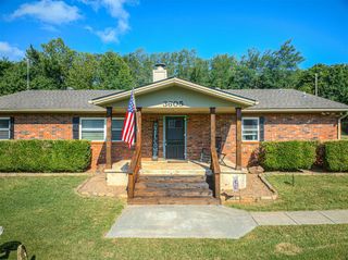 3605 Oakwood Drive, Choctaw, OK 73020