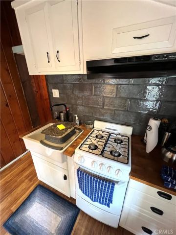 763 Woodland, Crestline, CA 92325