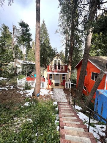 763 Woodland, Crestline, CA 92325