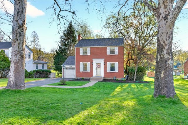 2808 Herron Ln, Shaler, PA 15116