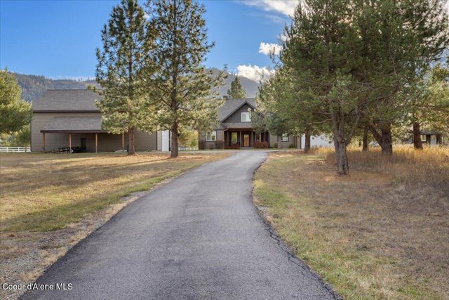 2380 Dufort Rd, Sagle, ID 83860