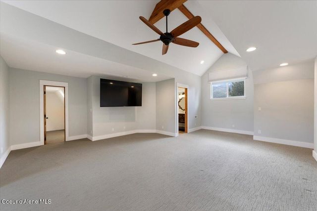 2380 Dufort Rd, Sagle, ID 83860