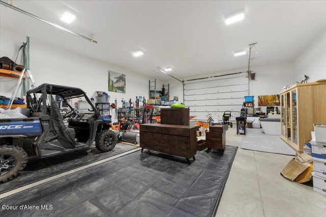 2380 Dufort Rd, Sagle, ID 83860