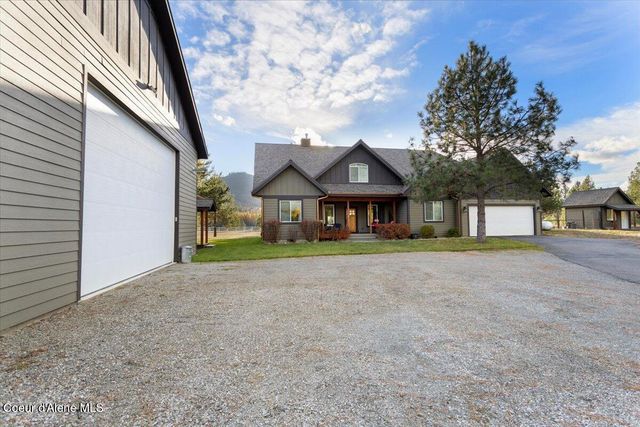 2380 Dufort Rd, Sagle, ID 83860