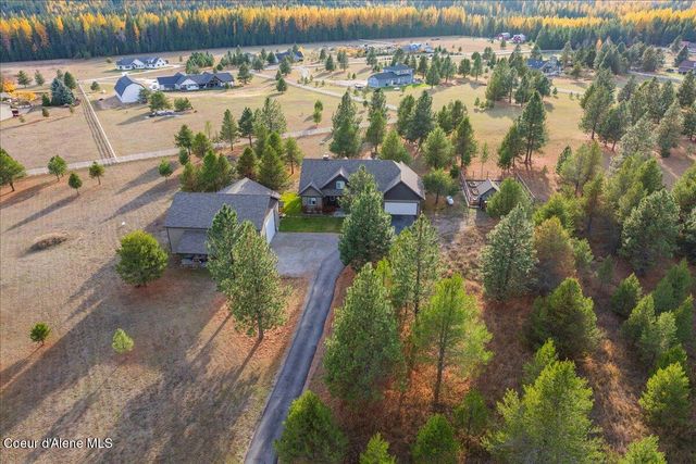2380 Dufort Rd, Sagle, ID 83860