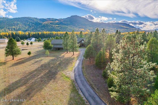 2380 Dufort Rd, Sagle, ID 83860