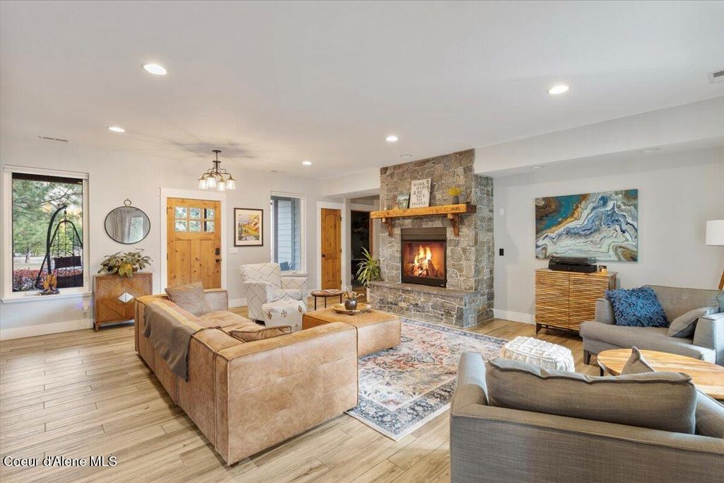 2380 Dufort Rd, Sagle, ID 83860 photo 8