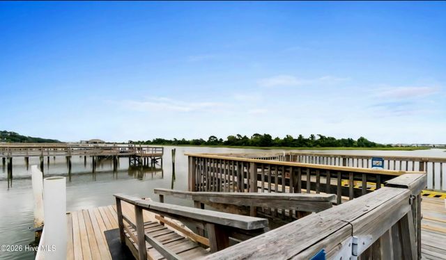 1871 Ocean View Drive SW, Ocean Isle Beach, NC 28469