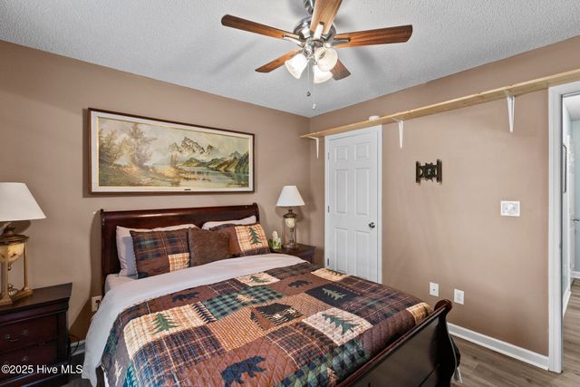 101 Broadwater Drive, Jacksonville, NC 28540