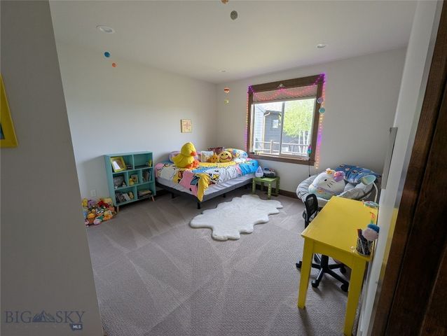 456 Northwest Passage Lane, Manhattan, MT 59741