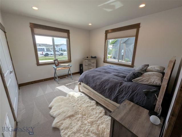 456 Northwest Passage Lane, Manhattan, MT 59741
