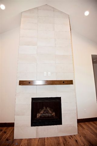 456 Northwest Passage Lane, Manhattan, MT 59741