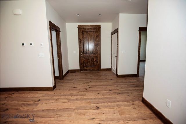 456 Northwest Passage Lane, Manhattan, MT 59741