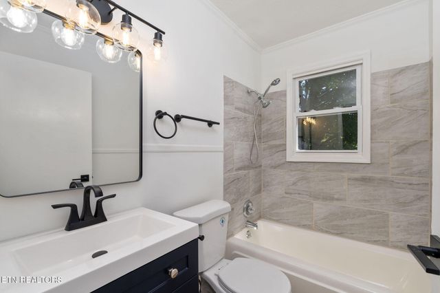 2035 Reese St, Morristown, TN 37814