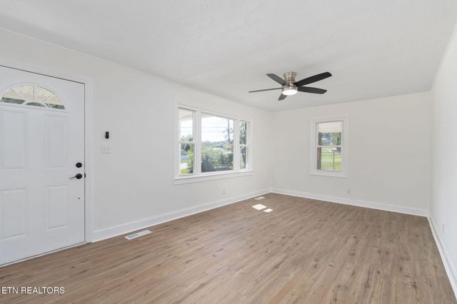 2035 Reese St, Morristown, TN 37814