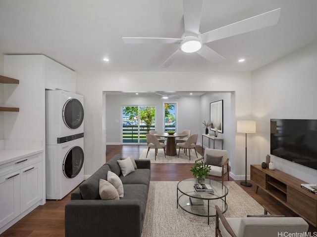 98-1456 Koaheahe Street 72, Pearl City, HI 96782