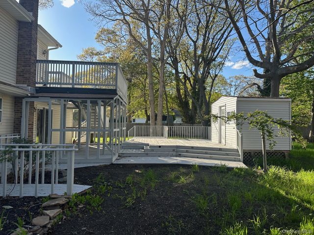 279 Beaver Drive, Mastic Beach, NY 11951