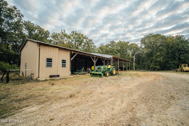 Ms Highway 7 North, Greenwood, MS 38930