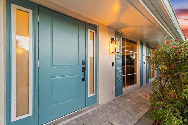 3881 SE Fairway W, Stuart, FL 34997