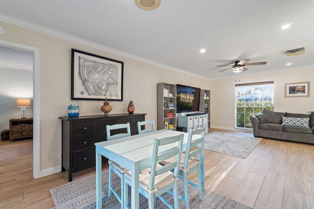 3881 SE Fairway W, Stuart, FL 34997