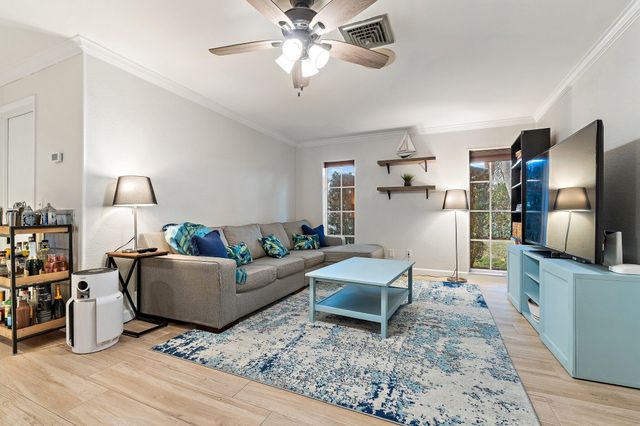 3881 SE Fairway W, Stuart, FL 34997