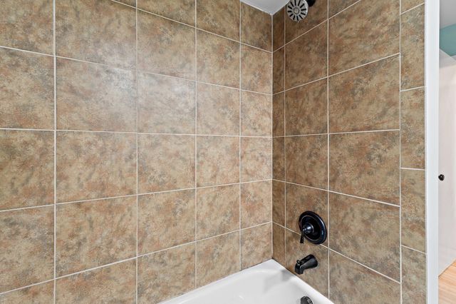 3881 SE Fairway W, Stuart, FL 34997