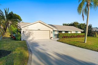 3881 SE Fairway W, Stuart, FL 34997