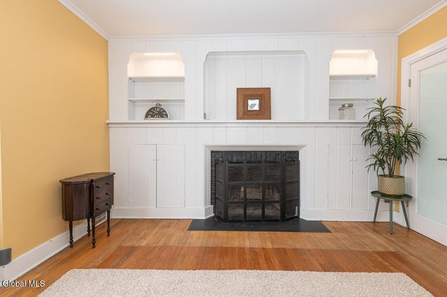 735 New Scotland Avenue, Albany, NY 12208