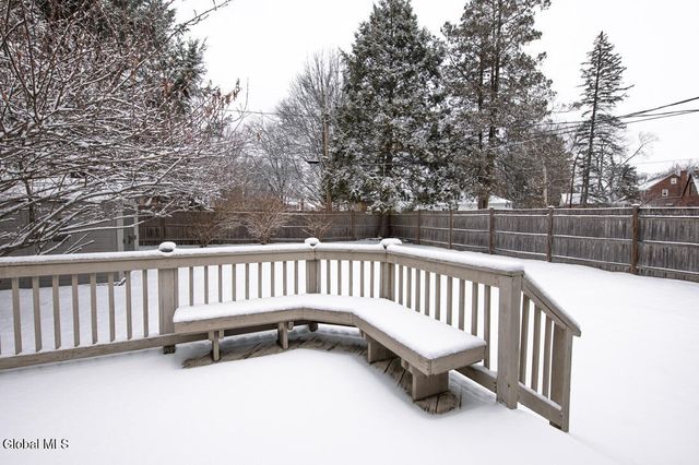 735 New Scotland Avenue, Albany, NY 12208