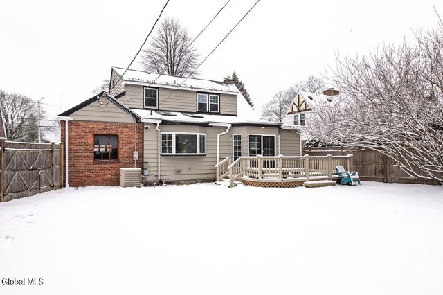 735 New Scotland Avenue, Albany, NY 12208