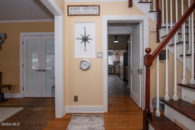 735 New Scotland Avenue, Albany, NY 12208