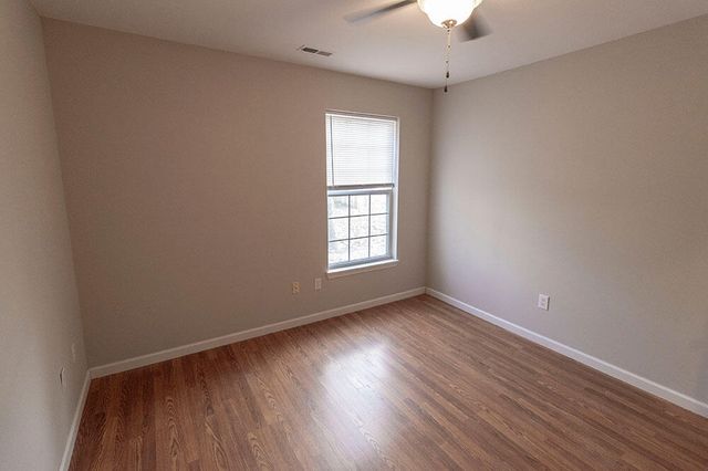 2304 MARICOPA DR, Columbia, MO 65201