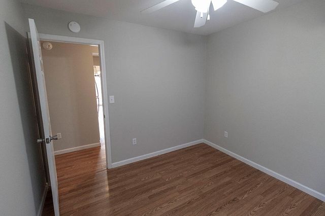 2304 MARICOPA DR, Columbia, MO 65201