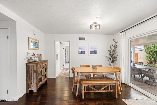 236 Lupe Avenue, Newbury Park, CA 91320