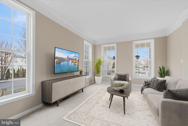 42951 CLOVERLEAF CT, Broadlands, VA 20148