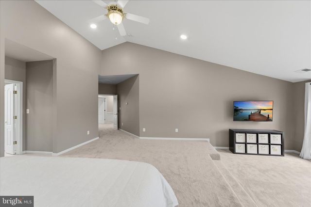 42951 CLOVERLEAF CT, Broadlands, VA 20148