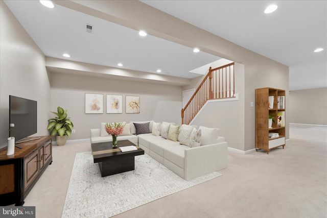 42951 CLOVERLEAF CT, Broadlands, VA 20148