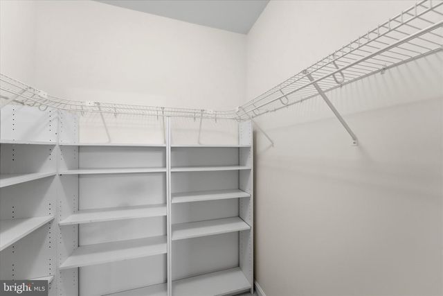 42951 CLOVERLEAF CT, Broadlands, VA 20148