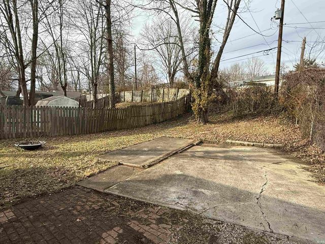 5314 Chadwick Road, Evansville, IN 47710