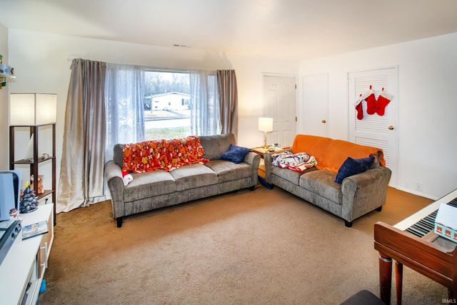 5314 Chadwick Road, Evansville, IN 47710