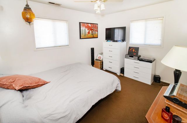 5314 Chadwick Road, Evansville, IN 47710