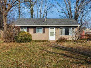 5314 Chadwick Road, Evansville, IN 47710