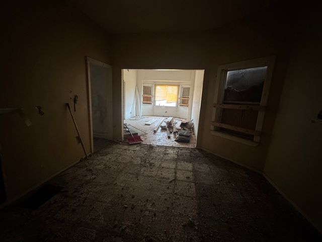 2459 E 74th Street, Chicago, IL 60649