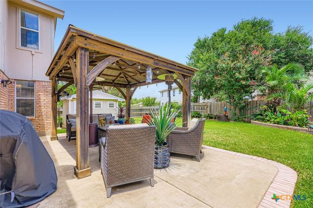 3809 Tailfeather Drive, Round Rock, TX 78681