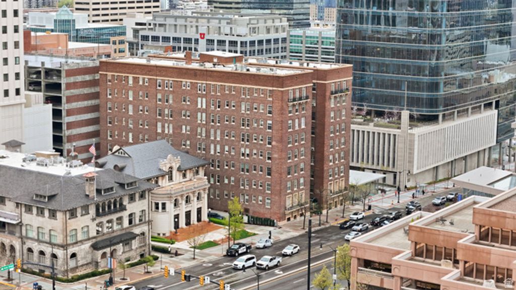 Image 1 of property listing at 29 S STATE ST #318, Salt Lake City, UT 84111