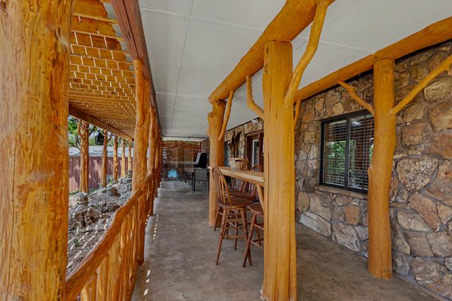 156 Lakeridge Road, Rockaway Beach, MO 65740