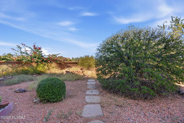 1858 W Vía Del Recodo, Green Valley, AZ 85622