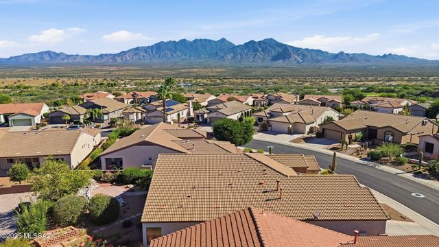 1858 W Vía Del Recodo, Green Valley, AZ 85622
